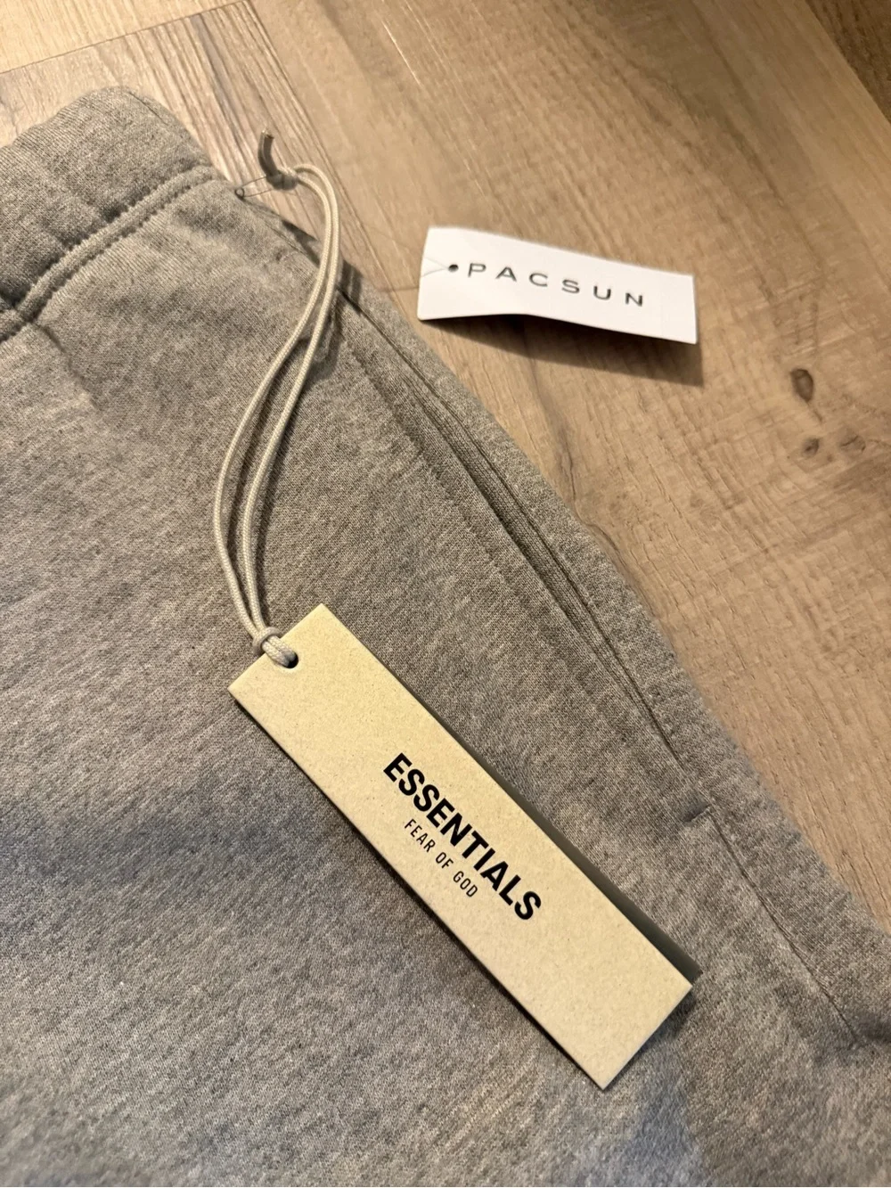 Gray Sweatpants with '1977' Graphic